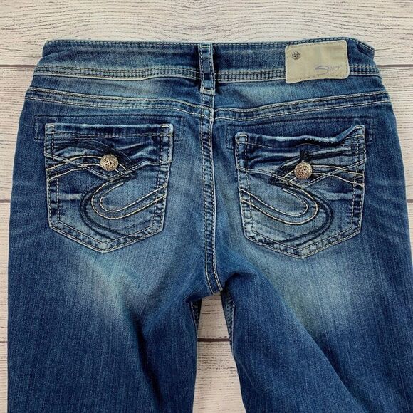 Silver Jeans Capri sz 30 X 22 Suki Dark Wash Inseam 23.5" - Picture 5 of 10